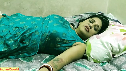 Fucking xxx milf bhabhi! Push my penis inside her wet pussy &ndash; Oh, great!!