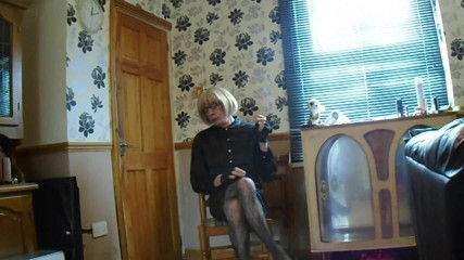 shelly in my new skirt and blouse 2