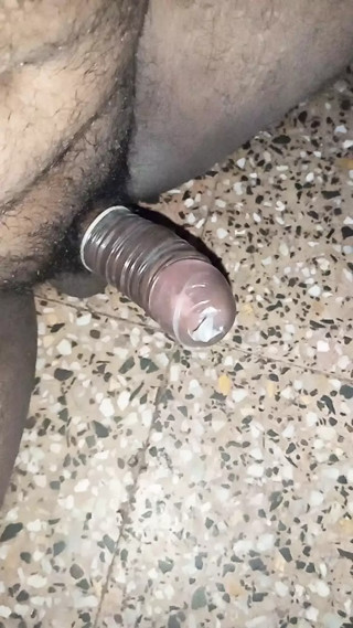 Apne bhabhi ko without condom pussy fucking and sucking kiye
