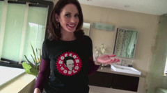 Naughty babe is getting fucked in her gapping asshole
