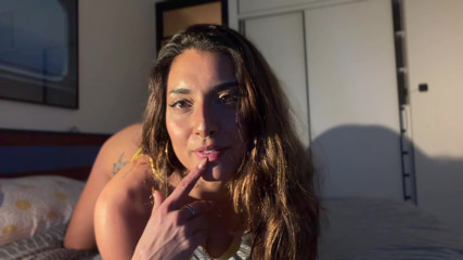 Beautiful latina cumming for you