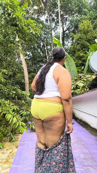 Getting Naked on a Rainy Day, Desi Girl