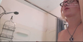 Damp Hair Brush Straighten