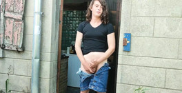 Strip-tease & jerk off!