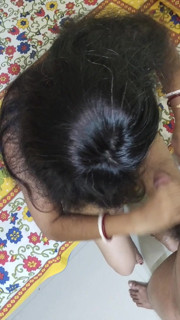 Hot Desi bhabi's hair hand job and get fucked so much