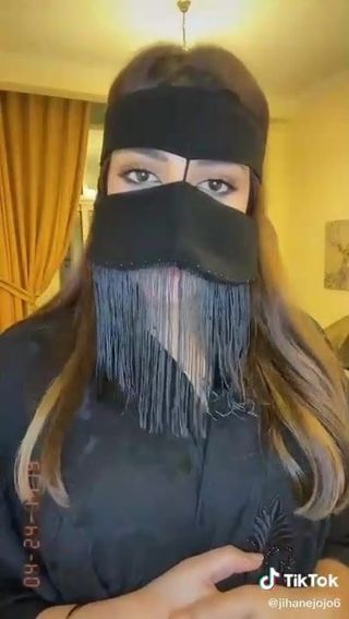 /beam/67a860b7cc498f247e70e4c6