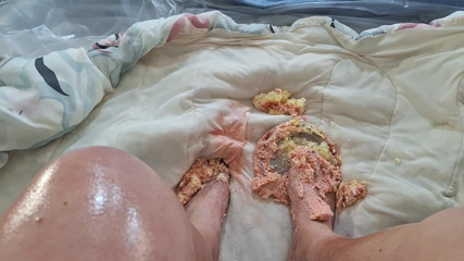 Messy foot sex, mashing a cake with painted toes!
