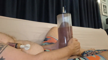 Pumping up Close up Video