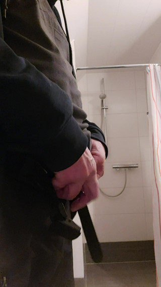 Putting on cocring