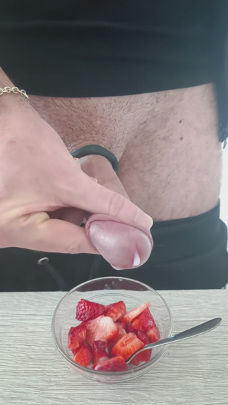 Hand Free Cum On Strawberries
