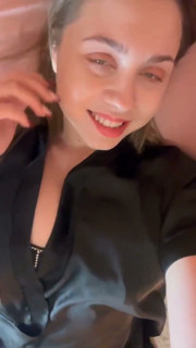 Do You Want to Come to Me Honey, My Bed Is Waiting for You