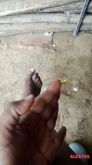 Fetish feet??????