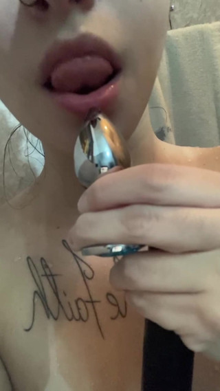 Skinny Girl Wanting to Get Dicked