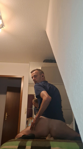 Slutboy103 Horny dildo fuck in the morning!