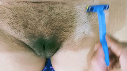 Hot girl shaves her pussy with her boyfriend s help