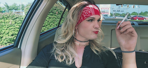 Kylie Babes Smoking Fetish Car Play