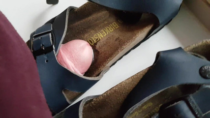 playing with Birkenstock Rio