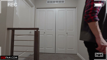 we got left ALONE at our vacation rental... big mistake