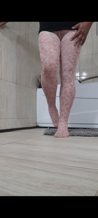 Flowers pantyhose