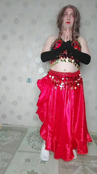 Naughty Belly Dancer Hot Moves White Body