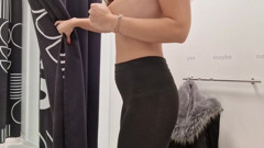 I flash in the fitting room, the curtain is open