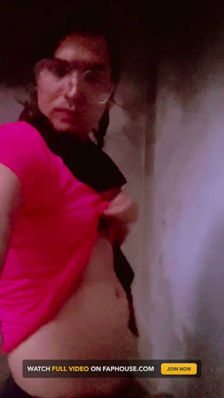 What Sissy Do When She Is Alone