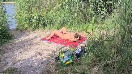 Daring! Great Threesome at the Lake