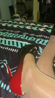 Legs, heels, and pantyhose
