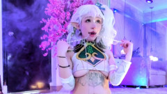 Petite nahida play whit gagtoy