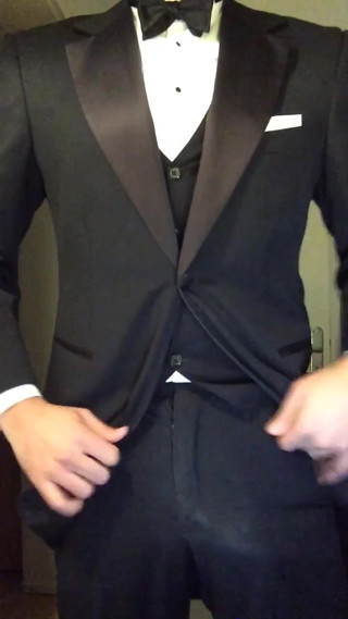 Horny in Tuxedo