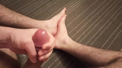 Cuming on my Feet, Wet Cock Foot Fetish Massage