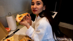 Pizza Dinner with Cum Sause in My Mouth