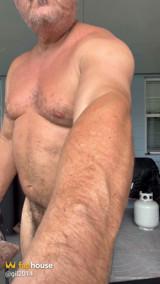 Nude in the Back Pirch