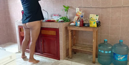 Chubby Stepmother Washes and Cleans the Kitchen