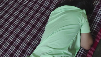 Indian virgin school girl fucked her boyfriend for the first time