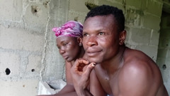 They Were Gisting When Resting From Farming and He Started Touching His Wife They Now Do Quickie