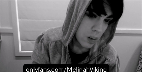 Hoodie Shyness