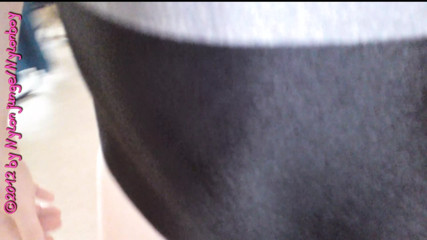 The game with hot slippers 1
