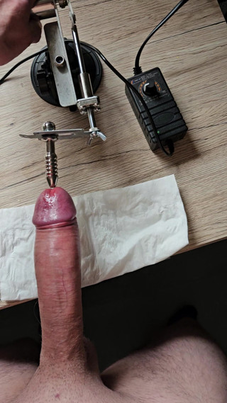 continuous cocksounding and urethra stretch with machine fpr long time Part 4