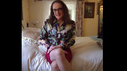 Naughty Wife wears stockings and full cut panties thumbnail