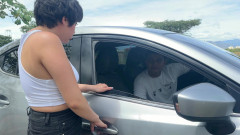 Sexy Girl Who Asks Me to Take Her Home Because the Motorcycle Is Broken, in Exchange for Helping Her She Lets Me Fuck Her.