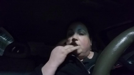 BBW masturbates in car