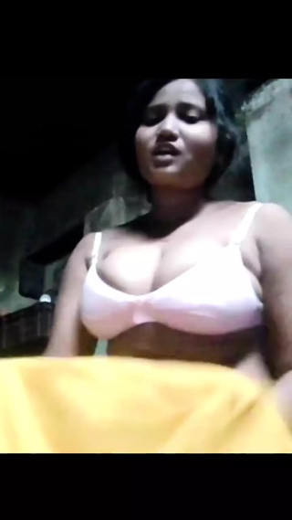 I had hot sex with a mature woman who came to work at my house