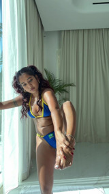 Petite desi Mia Z oils up and masturbates