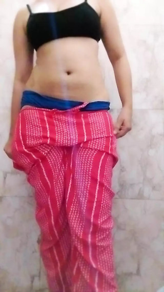 Indian teen girl hot massage then take bath sexy body