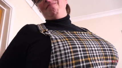 Ruby Cattrall  Your 48 yearold Busty Mature Boss Ruby Cattrall pulls out her big natural tits and sucks your cock at the office A little tas | Big Boobs Porn Tube | Big Boobs Update