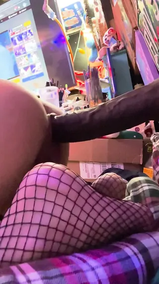 /beam/67a86306cc498f247e8f4aec