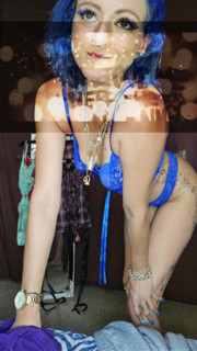 Wet Dreamz & Blue Hair: an Authentic Lingerie Bts