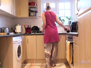 Judys - Your Mature Stepmom Mrs. Maggie Gives You JOI in the Kitchen