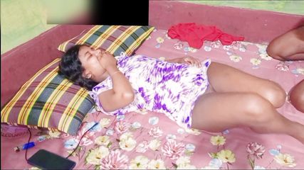 I had sex with an Indian slim girl. Her figure is as beautiful as she looks.